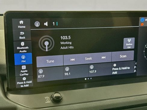 Used 2025 Honda Accord EX-L image 18