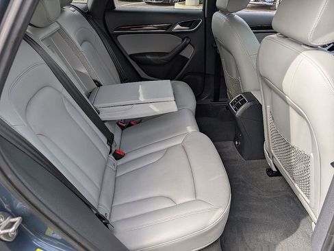 Used 2018 Audi Q3 2.0T Premium Plus w/ Premium Plus Package image 21