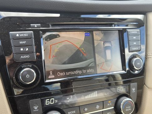 Used 2019 Nissan Rogue SL image 21