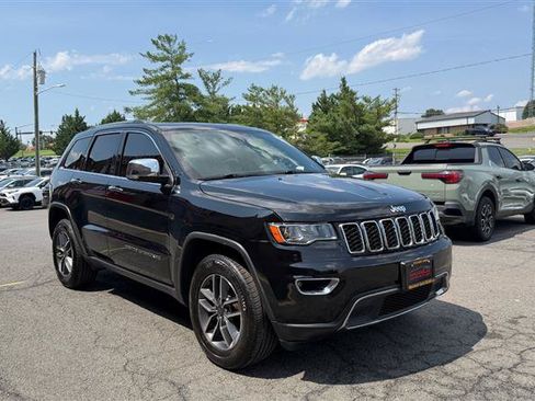Used 2020 Jeep Grand Cherokee Limited AWD/4WD image 2