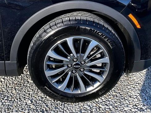 Used 2023 Lincoln Nautilus AWD w/ Premium Package image 8