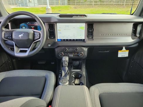 New 2025 Ford Bronco Big Bend image 11