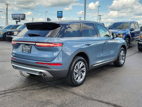 Used 2025 Lincoln Corsair AWD w/ Rear Removable Package Tray image 4