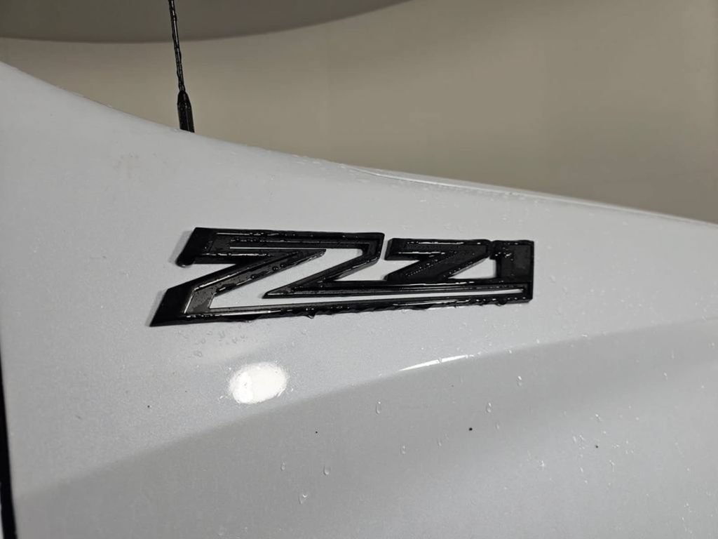 Used 2026 Chevrolet Silverado 1500 LTZ AWD/4WD image 11