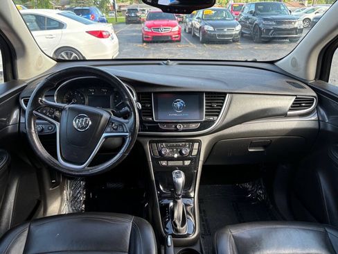 Used 2019 Buick Encore Essence FWD image 9