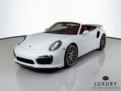 Used 2015 Porsche 911 Turbo S AWD/4WD image 4