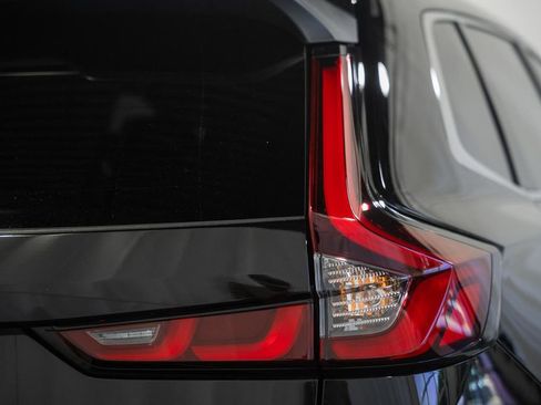 Used 2025 Honda CR-V EX-L image 6