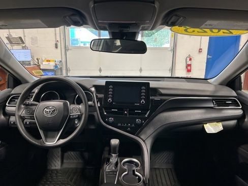 Used 2023 Toyota Camry LE FWD image 15