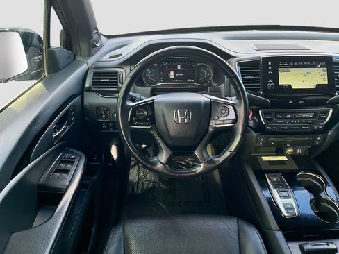 Used 2020 Honda Pilot Black Edition image 23