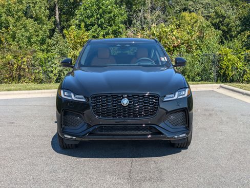 New 2026 Jaguar F-PACE R-Dynamic S image 2