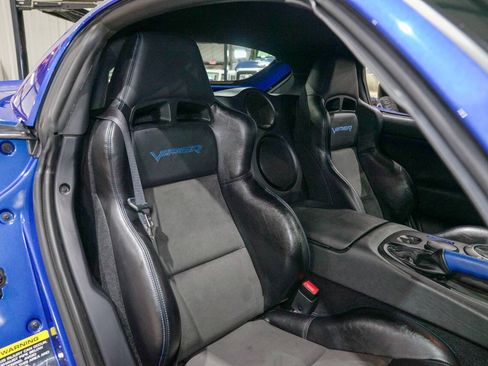 Used 2006 Dodge Viper SRT-10 w/ First Edition Group RWD image 39