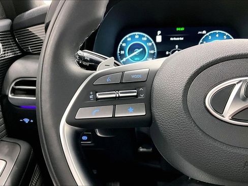 Used 2025 Hyundai Palisade Calligraphy image 24