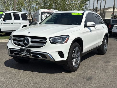 Certified 2022 Mercedes-Benz GLC 300 w/ Premium Package Lite image 8