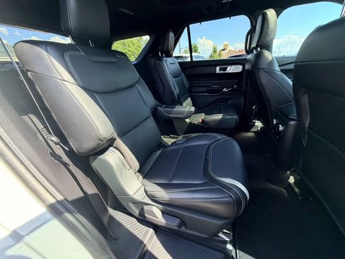 Used 2021 Ford Explorer ST w/ Equipment Group 401A AWD/4WD image 23