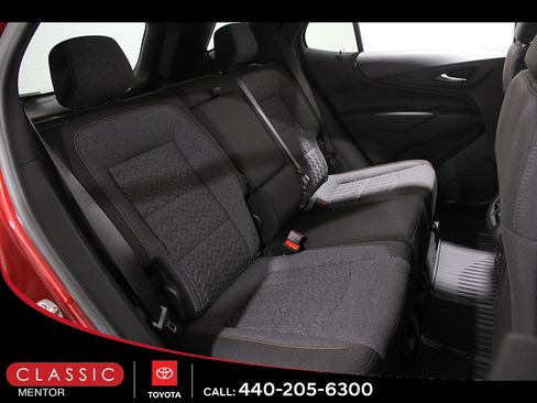 Used 2024 Chevrolet Equinox LT FWD image 18