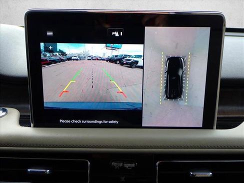 Used 2020 Lincoln Aviator Reserve w/ Elements Package Plus image 17