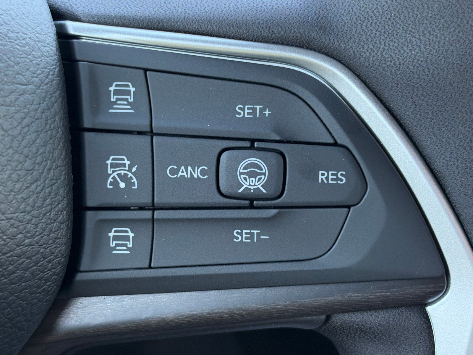 New 2026 Jeep Grand Cherokee Limited AWD/4WD image 28