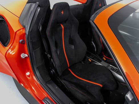 Certified 2020 Ferrari 488 Pista Spider image 57
