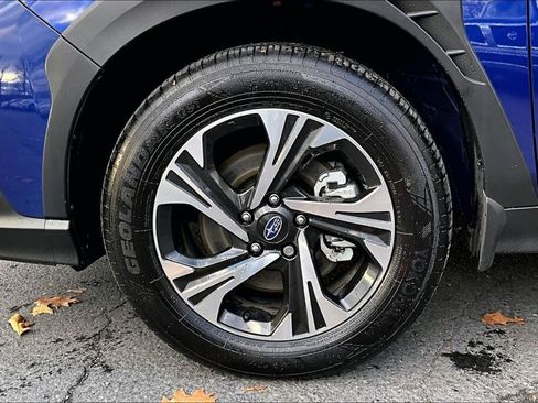 Certified 2025 Subaru Crosstrek 2.5i Premium image 17