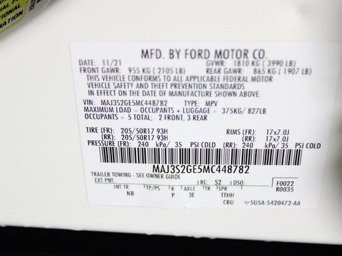 Certified 2021 Ford EcoSport SE w/ SE Appearance Package image 24
