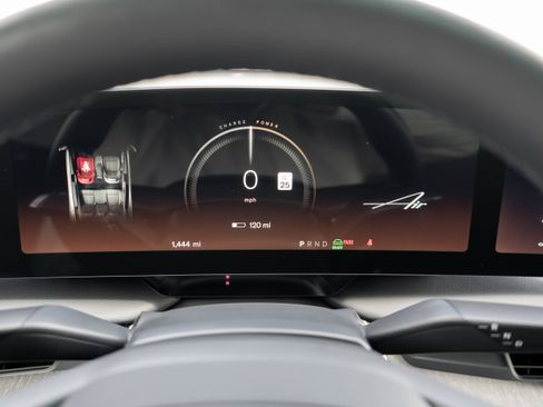 Used 2023 Lucid Air Touring AWD/4WD image 13
