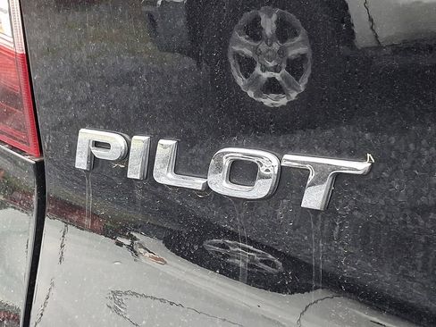 Used 2022 Honda Pilot Black Edition image 24
