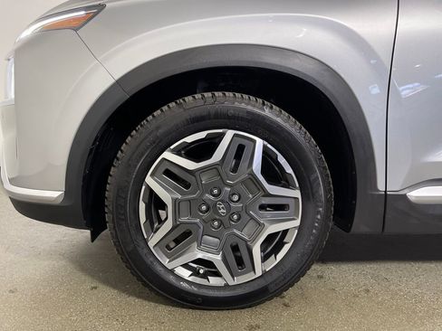 Certified 2022 Hyundai Santa Fe Limited image 11