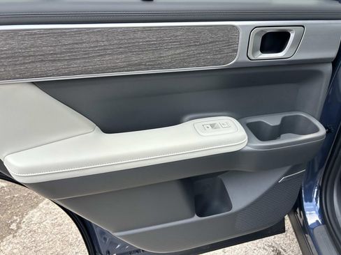 New 2026 Hyundai Santa Fe Limited FWD image 23