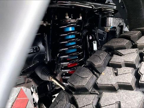 Used 2022 Toyota Tundra SR5 w/ TRD Off-Road Package image 17