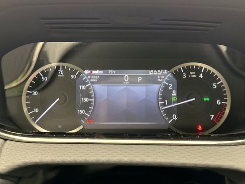 Used 2023 Land Rover Range Rover Evoque R-Dynamic S image 13