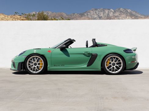 Certified 2024 Porsche 718 Boxster Spyder RS RWD image 2