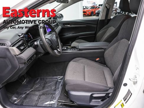 Used 2025 Toyota Camry LE FWD image 13