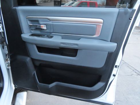 Used 2013 RAM 2500 Big Horn image 50