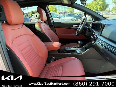 New 2026 Kia Sportage SX AWD/4WD image 11