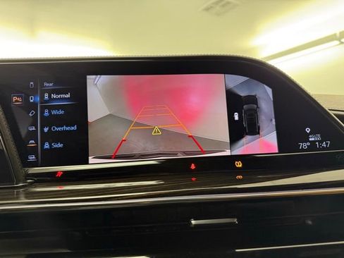 Used 2021 Cadillac Escalade Premium Luxury w/ Driver Assist Tech Package image 24