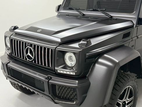 Used 2018 Mercedes-Benz G 550 Squared image 11