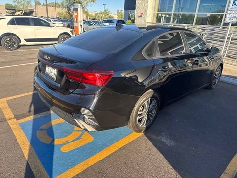 Certified 2024 Kia Forte LXS w/ LXS Technology Package FWD image 9