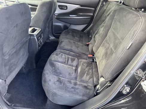 Used 2019 Nissan Murano SV w/ Premium Package image 11
