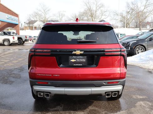 New 2026 Chevrolet Traverse LT w/ Driver Confidence Package image 30