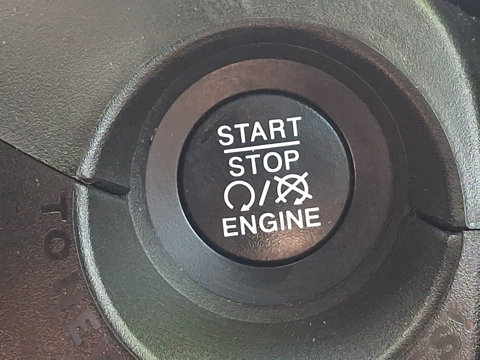 Used 2020 Jeep Renegade Sport w/ Sport Appearance Group AWD/4WD image 22