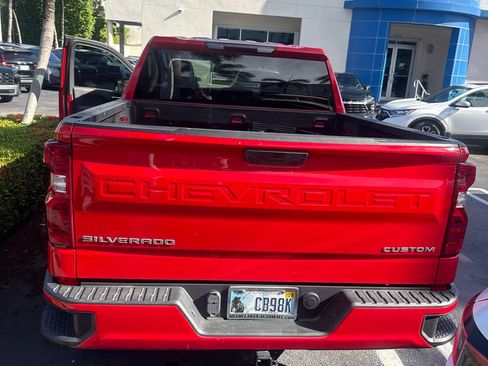 Used 2022 Chevrolet Silverado 1500 Custom RWD image 6