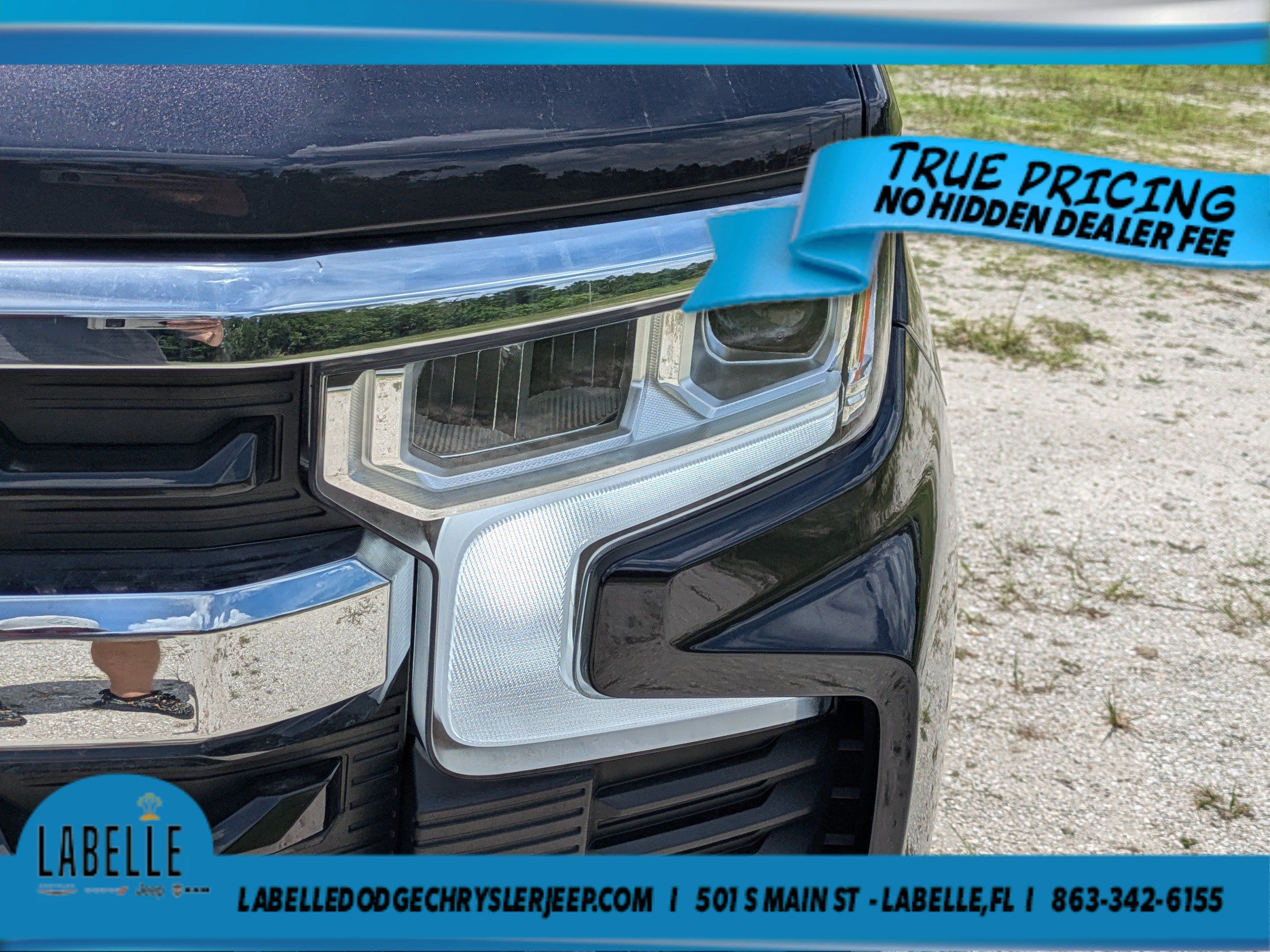 Used 2024 Chevrolet Silverado 1500 LT RWD image 9