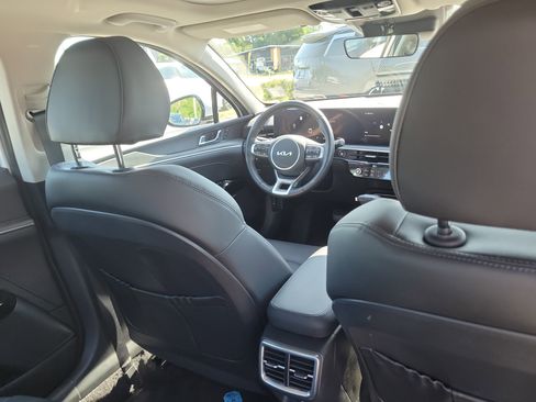 Used 2025 Kia K5 EX FWD image 13