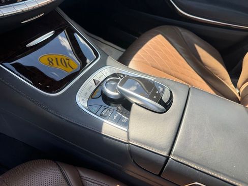 Used 2018 Mercedes-Benz S 560 4MATIC Sedan image 39