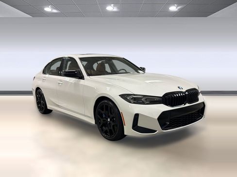 New 2026 BMW 330i Sedan w/ M Sport Package RWD image 6
