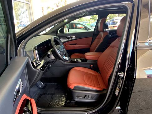 Used 2024 Kia Sportage SX FWD image 37