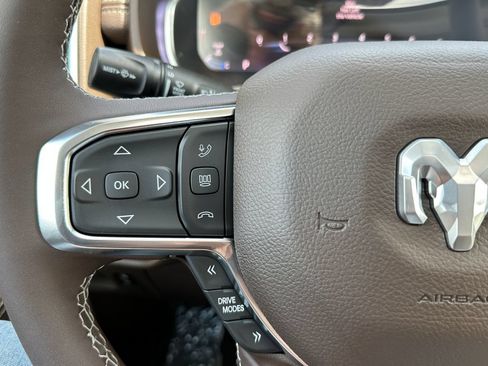 New 2026 RAM 1500 Laramie AWD/4WD image 23