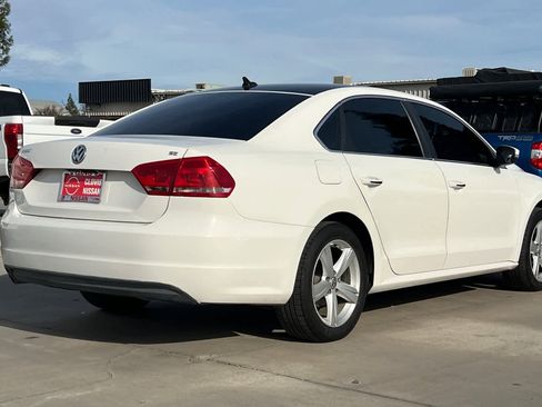 Used 2013 Volkswagen Passat 2.5 SE image 3