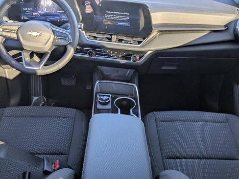 New 2026 Chevrolet Equinox LT w/ Safety and Technology Package image 13