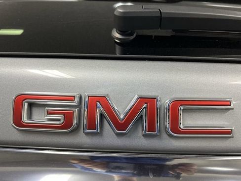Certified 2024 GMC Terrain AT4 w/ Infotainment Package II AWD/4WD image 32